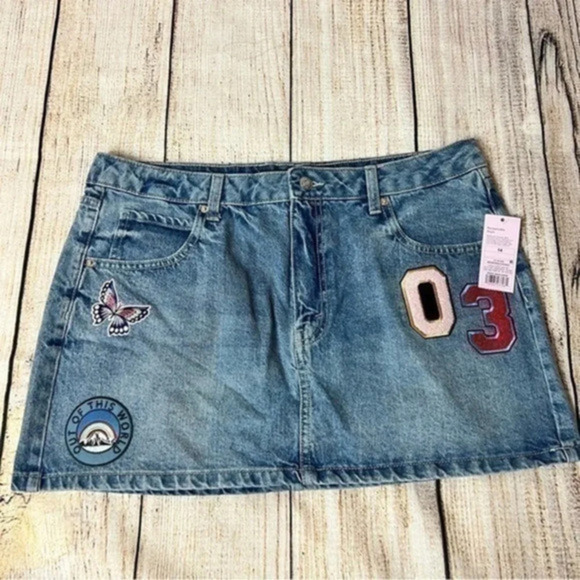 Wild Fable Women’s Mini Jean skirt size 14 - Picture 1 of 8